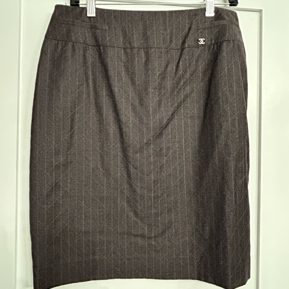 CHANEL Gray Dress skirt with Textured Fabric and Metallic Logo